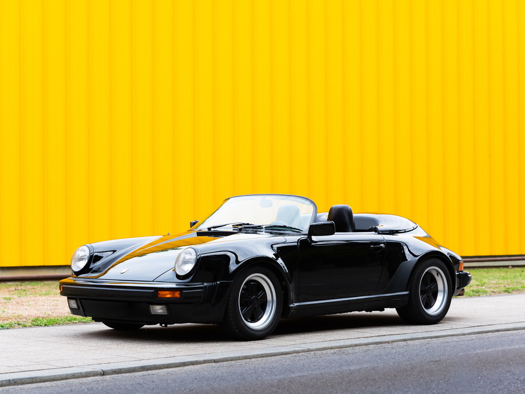 Porsche 911 Carrera 3.2 Speedster