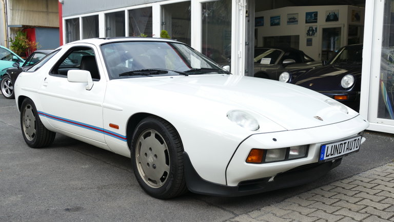 Porsche 928 S