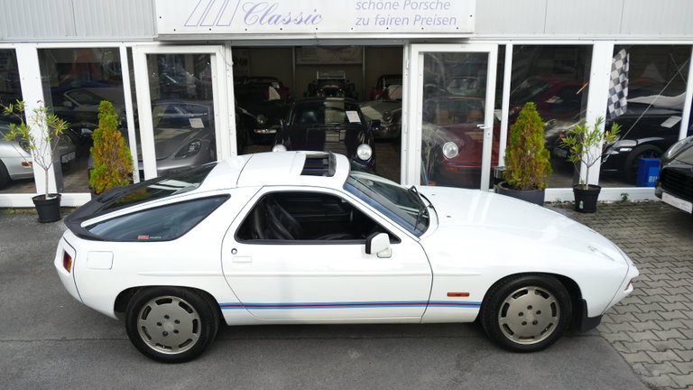 Porsche 928 S