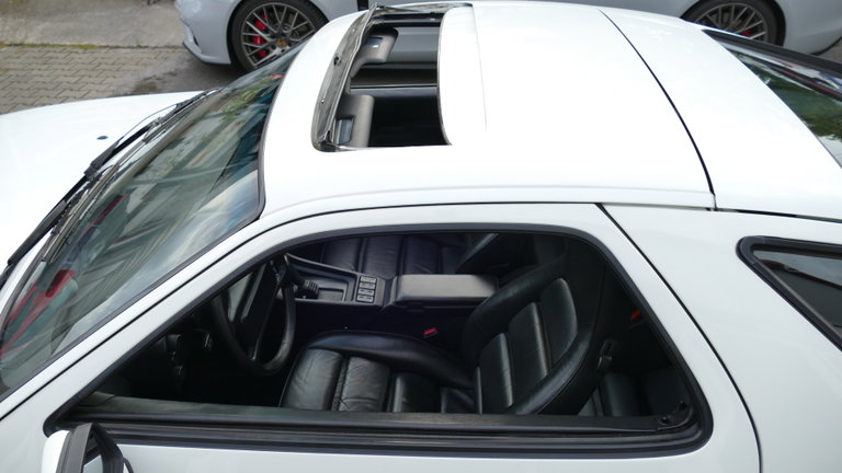 Porsche 928 S