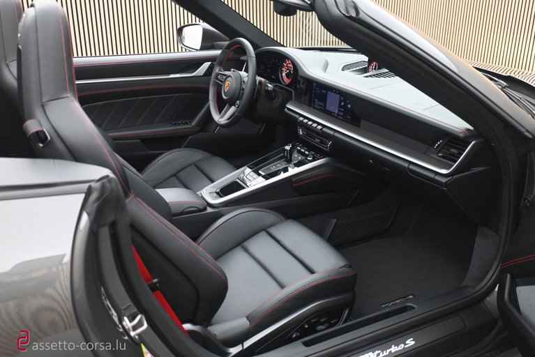 Porsche 992 Turbo S