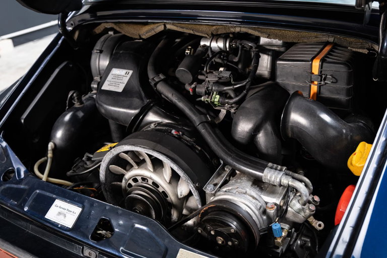 Porsche 964 Carrera 2