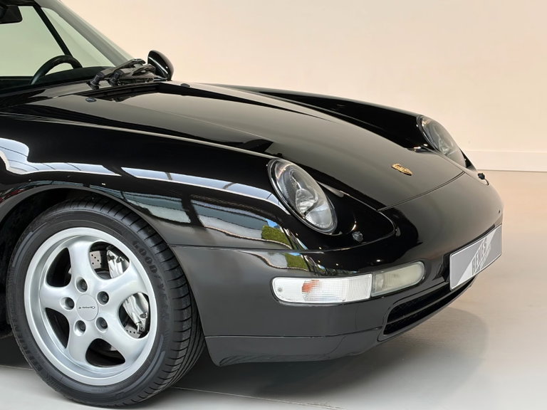 Porsche 993 Carrera 4