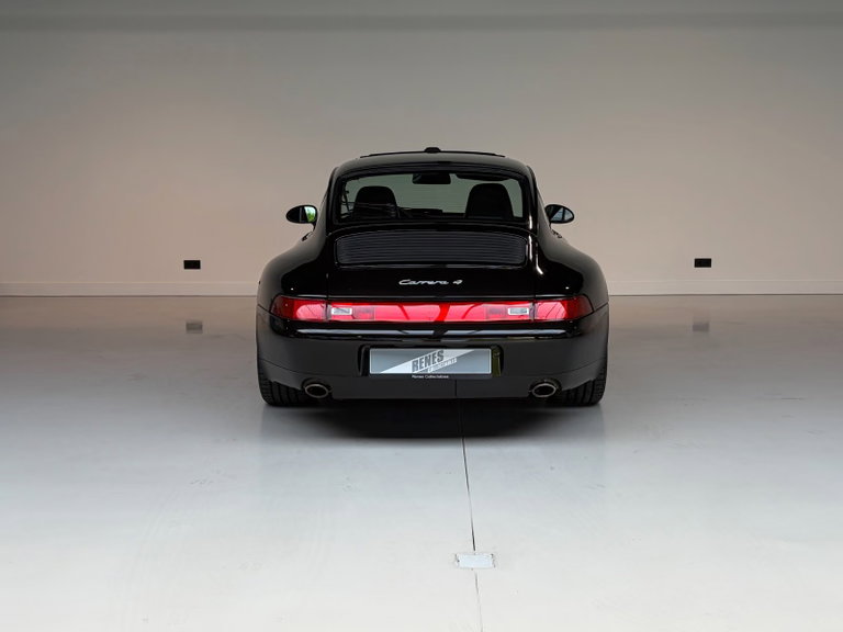 Porsche 993 Carrera 4