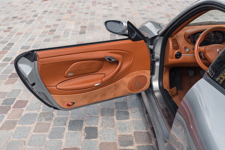 Porsche 996.2 Carrera 4S