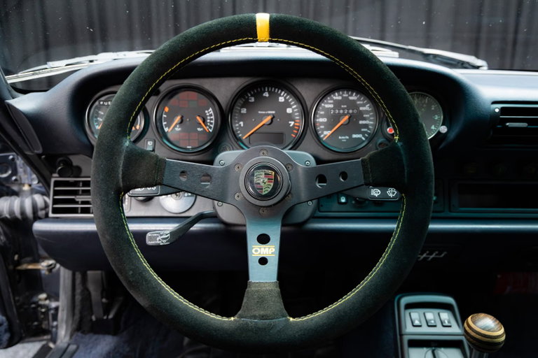 Porsche 964 Carrera 2