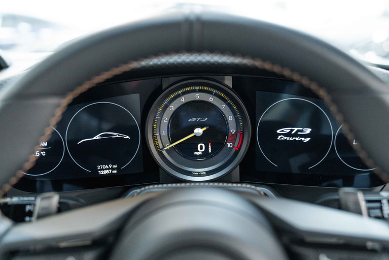 Porsche 992 GT3 Touring