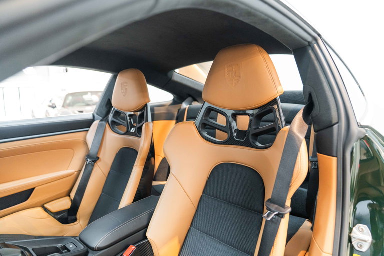 Porsche 992 GT3 Touring