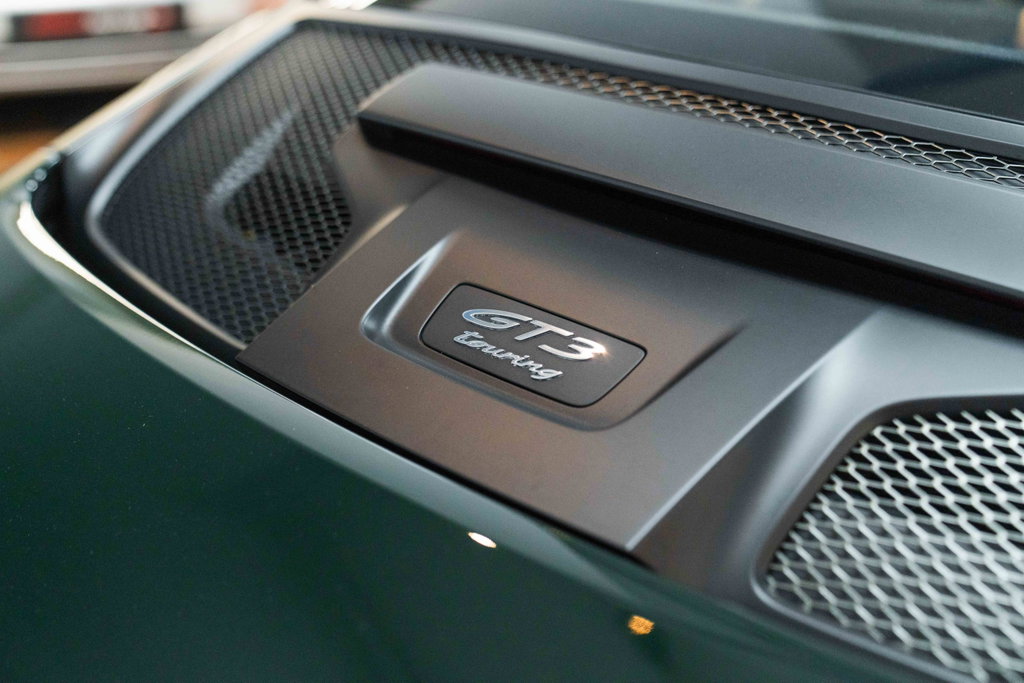 Porsche 992 GT3 Touring