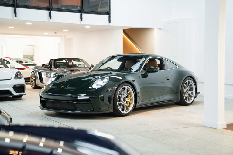 Porsche 992 GT3 Touring