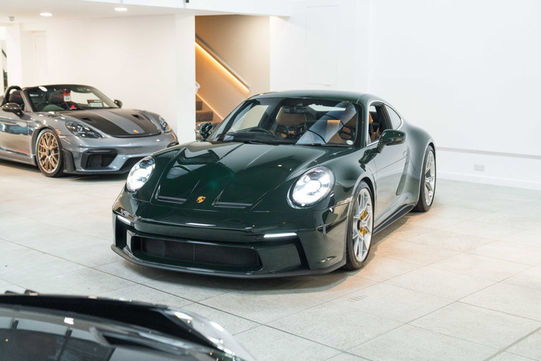 Porsche 992 GT3 Touring