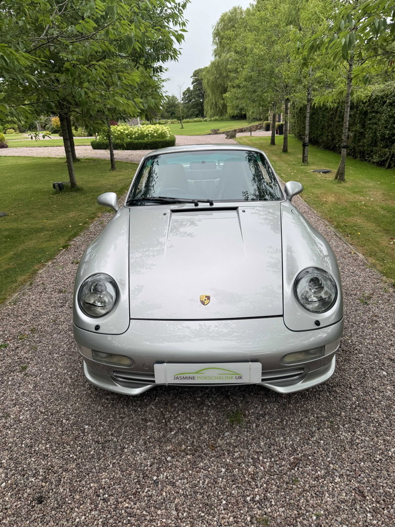 Porsche 993 Carrera 4