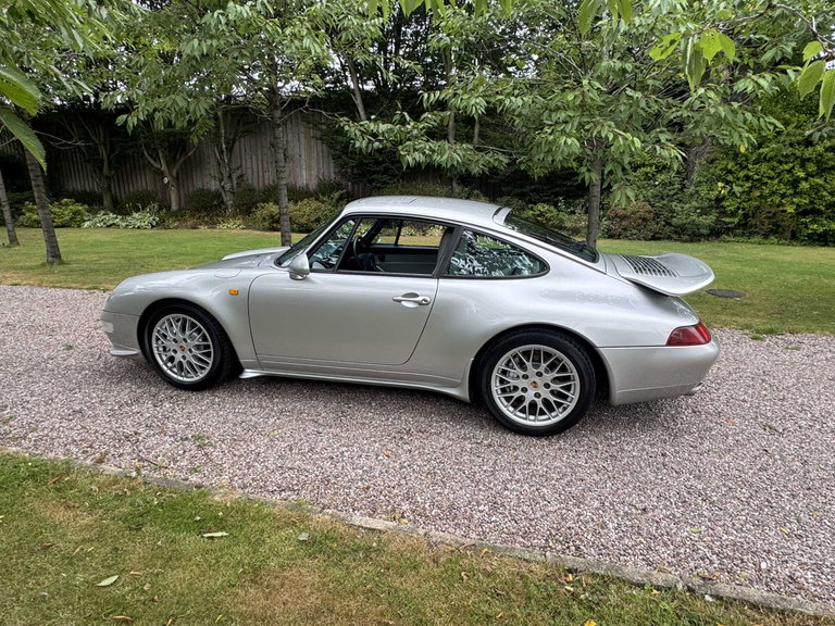 Porsche 993 Carrera 4