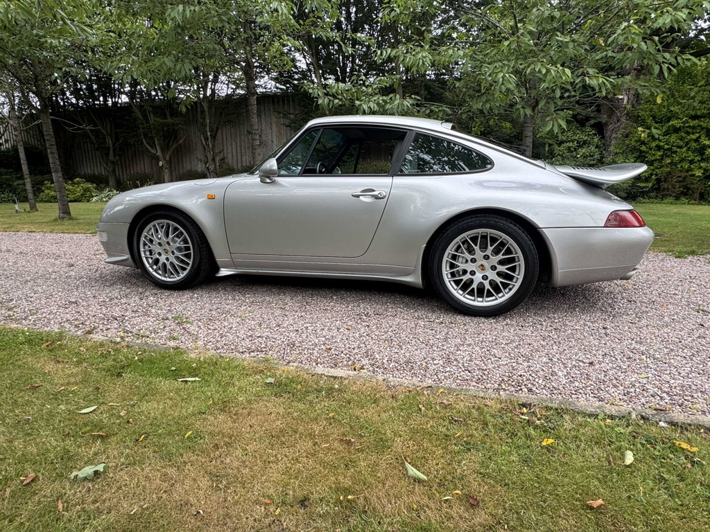 Porsche 993 Carrera 4