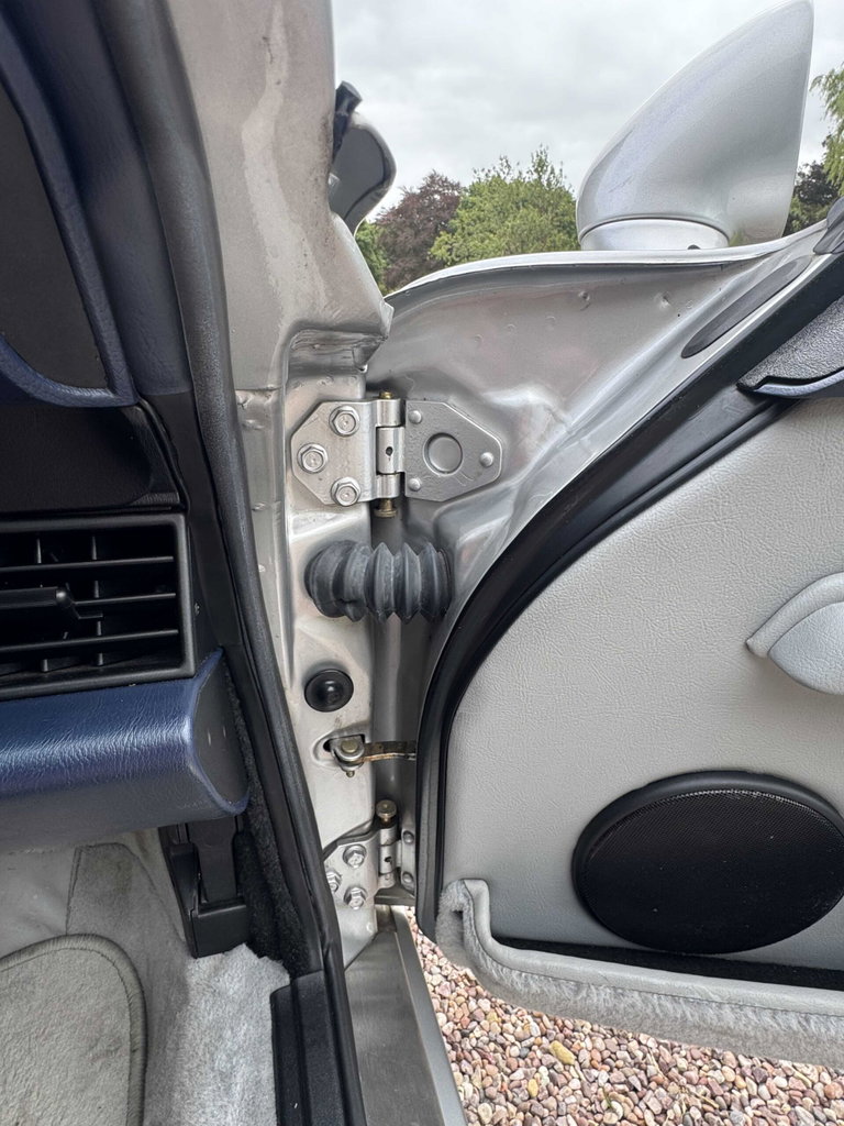 Porsche 993 Carrera 4