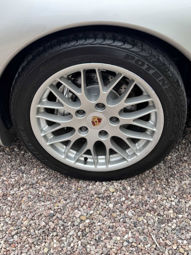 Porsche 993 Carrera 4
