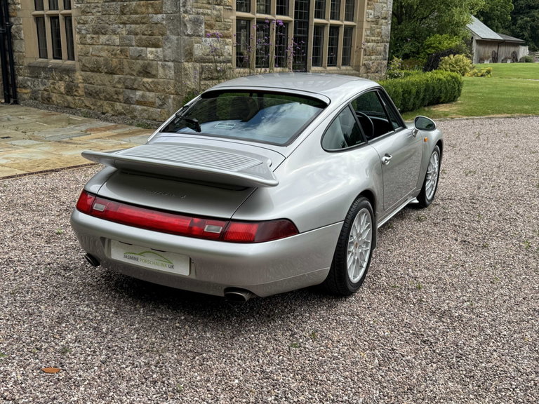 Porsche 993 Carrera 4