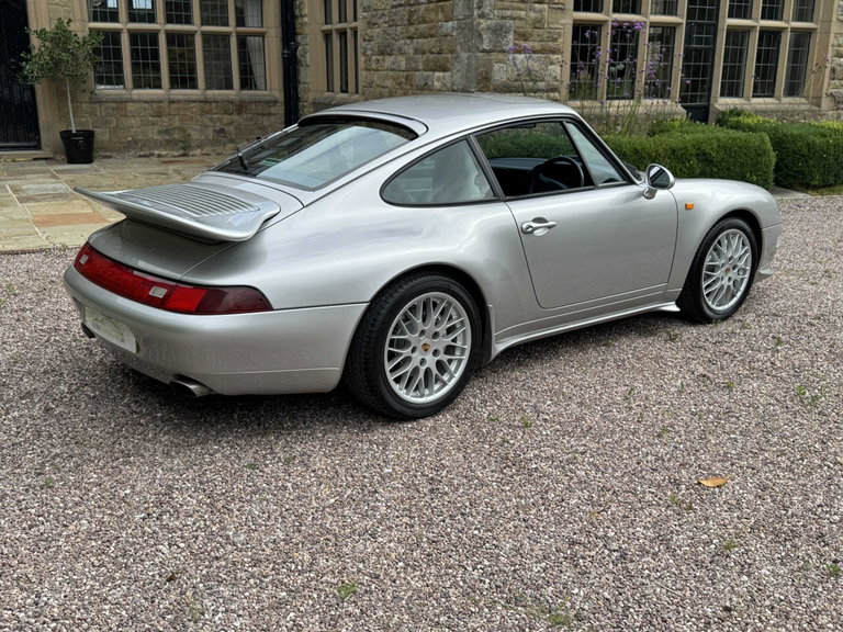 Porsche 993 Carrera 4
