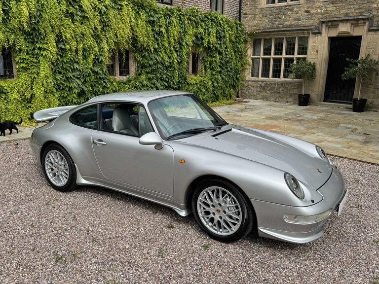 Porsche 993 Carrera 4