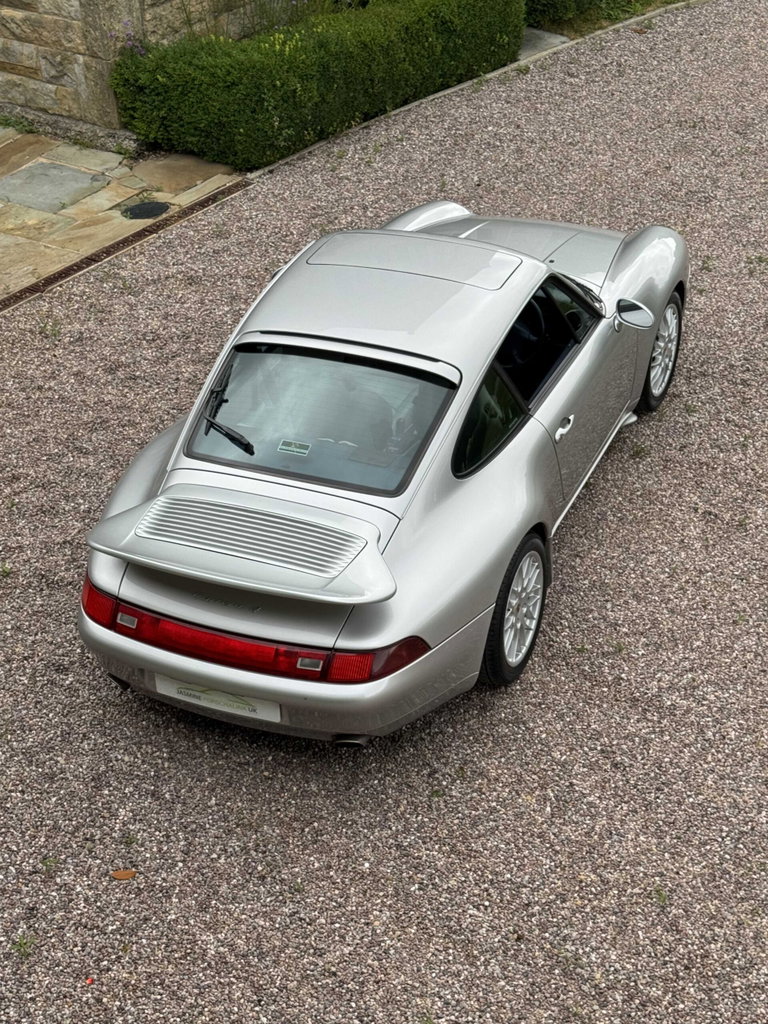 Porsche 993 Carrera 4