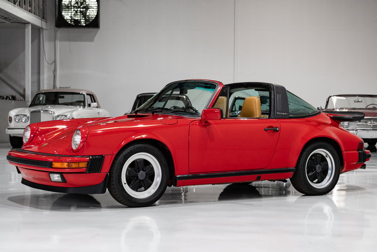 Porsche 911 Carrera 3.2