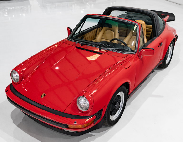 Porsche 911 Carrera 3.2 (US)