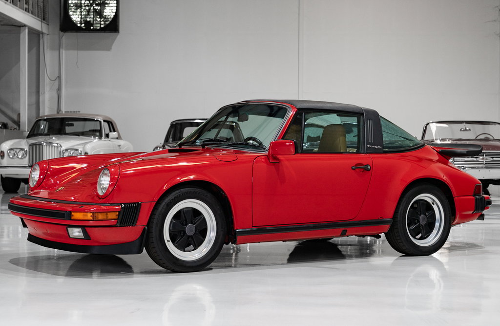 Porsche 911 Carrera 3.2 (US)