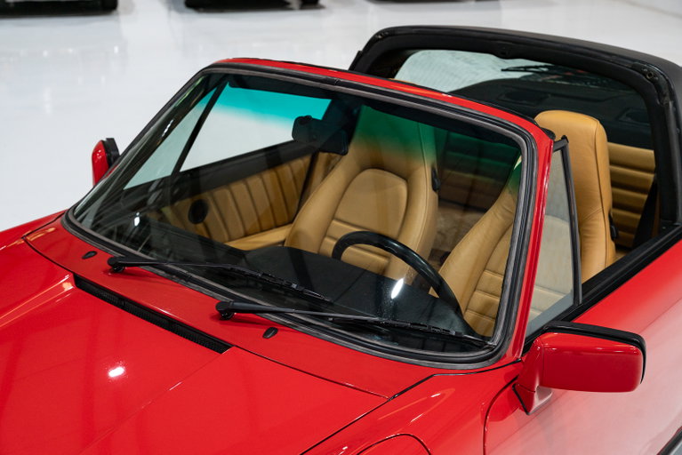 Porsche 911 Carrera 3.2 (US)