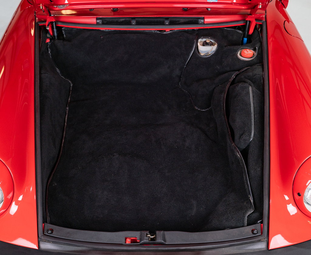 Porsche 911 Carrera 3.2 (US)