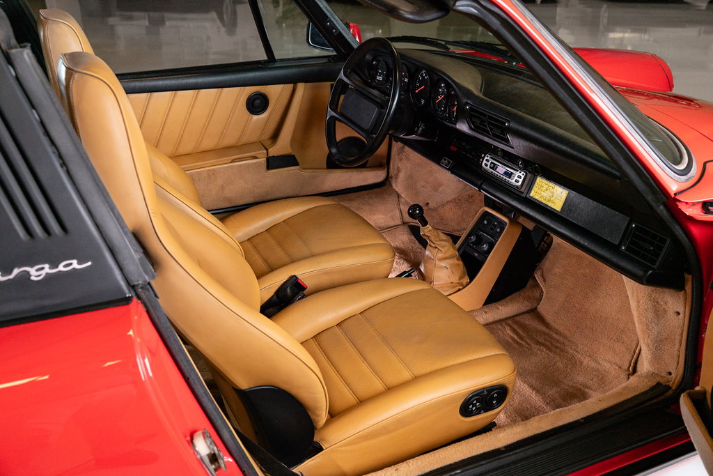 Porsche 911 Carrera 3.2 (US)