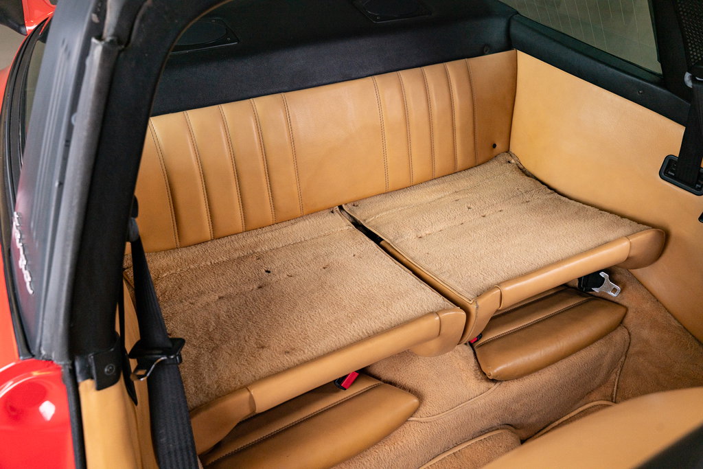 Porsche 911 Carrera 3.2 (US)