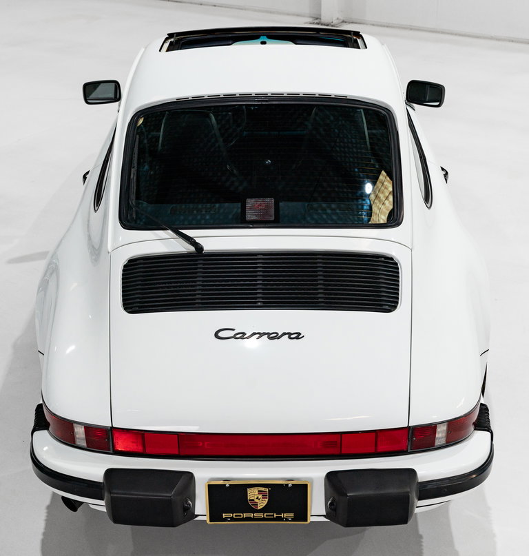 Porsche 911 Carrera 3.2 (US)