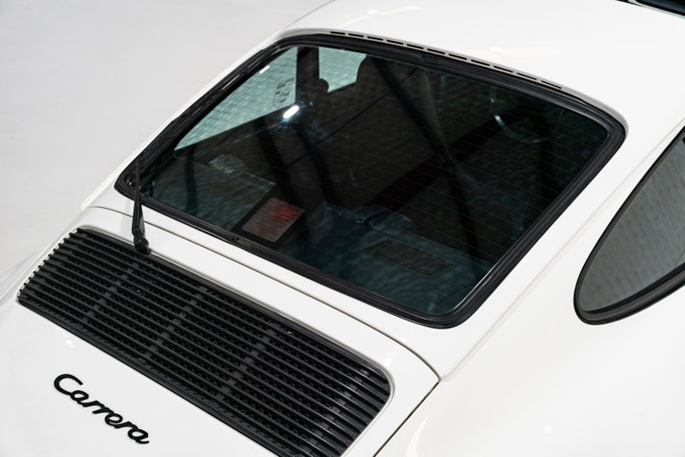 Porsche 911 Carrera 3.2 (US)