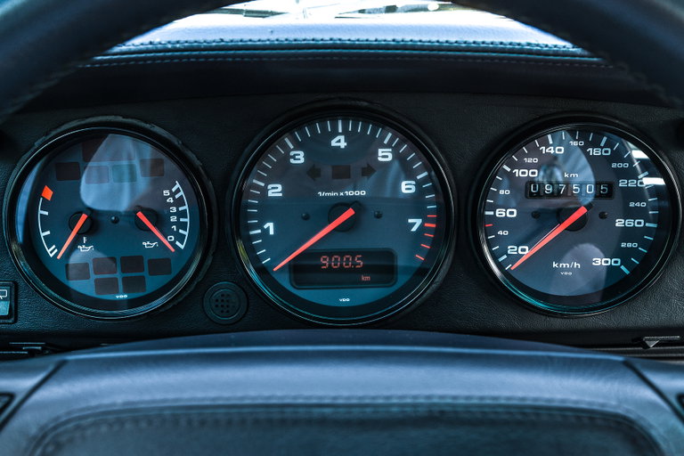 Porsche 964 Jubiläumsmodell „30 Jahre 911“