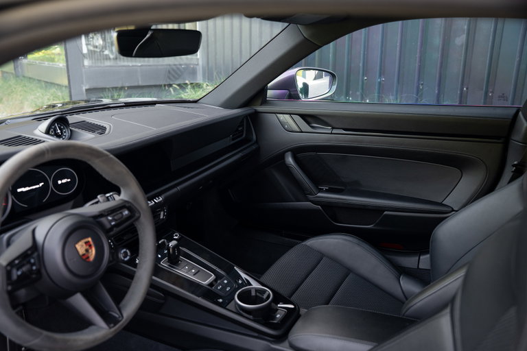 Porsche 992 Carrera T