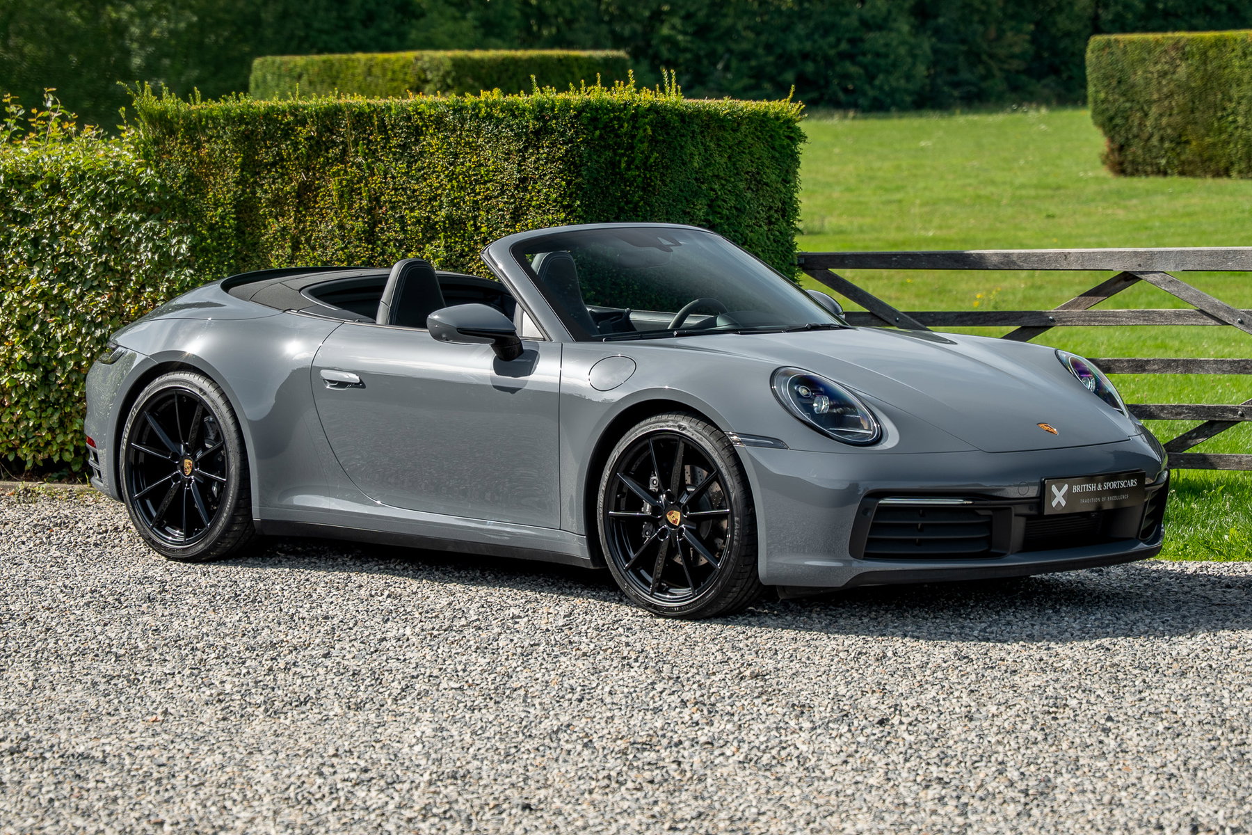 Porsche in Arctic Grey Z93 - Color Overview - elferspot.com