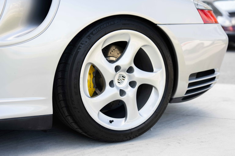 Porsche 996 GT2