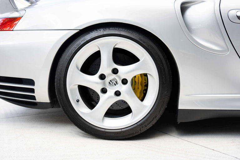 Porsche 996 GT2