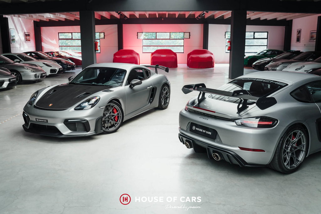 Porsche 718 Cayman GT4 RS