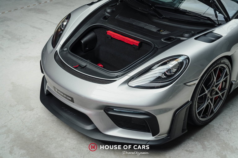 Porsche 718 Cayman GT4 RS