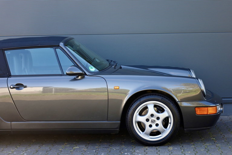 Porsche 964 Carrera 4