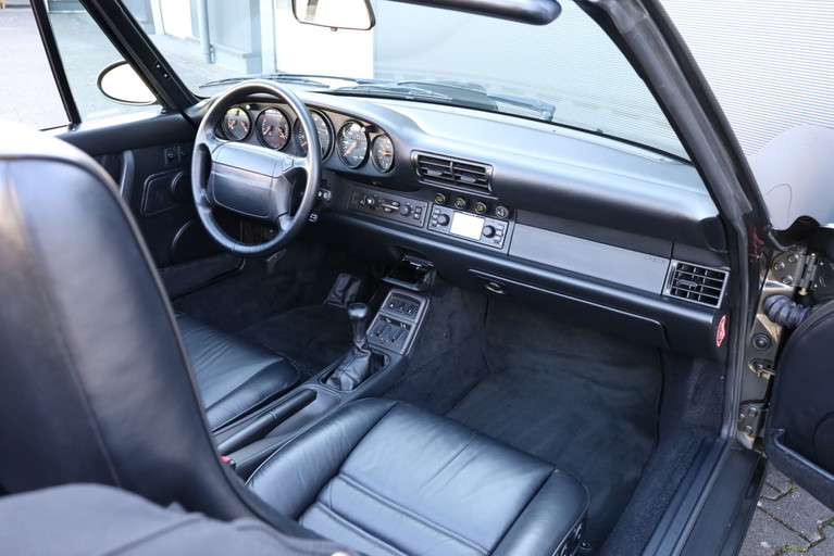 Porsche 964 Carrera 4