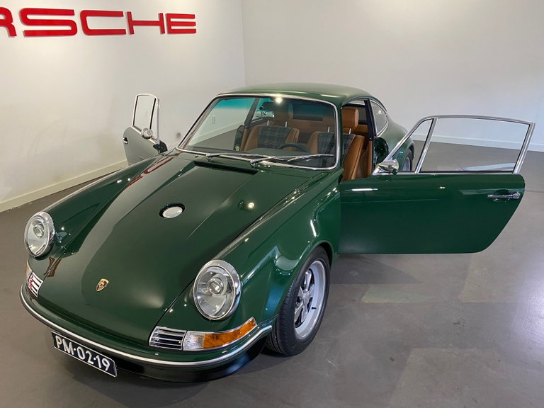 Porsche 911 Backdate