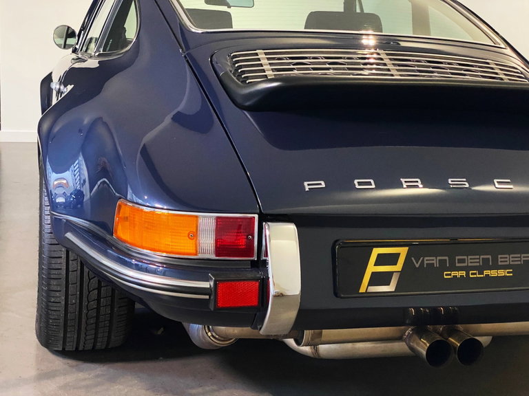 Porsche 911 Backdate