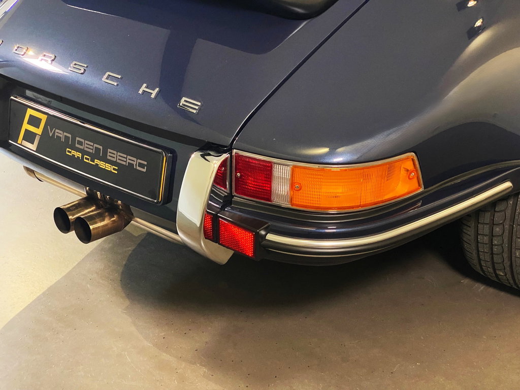Porsche 911 Backdate