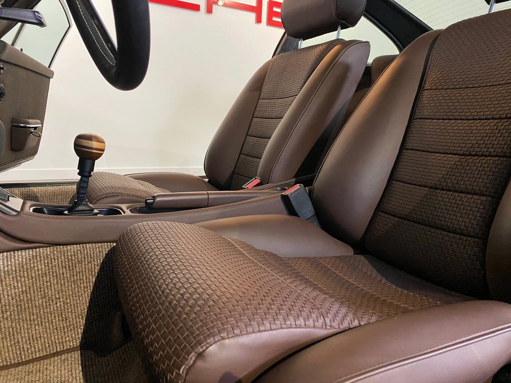 Porsche 911 Backdate