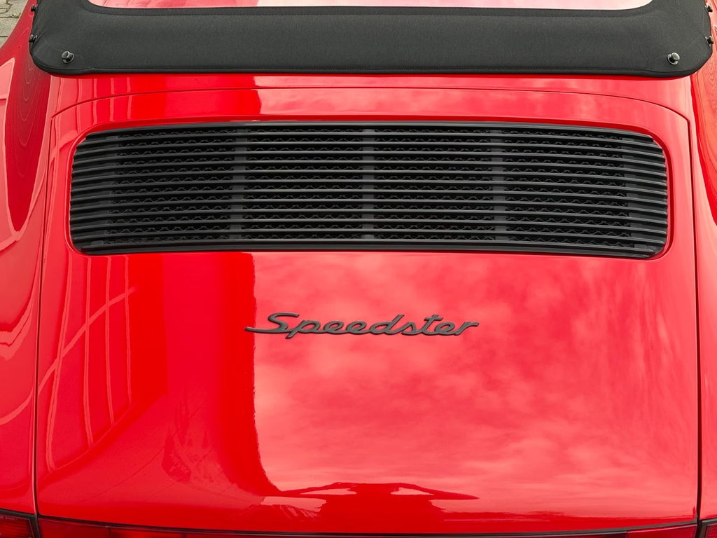 Porsche 911 Carrera 3.2 Speedster