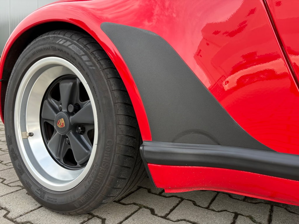Porsche 911 Carrera 3.2 Speedster