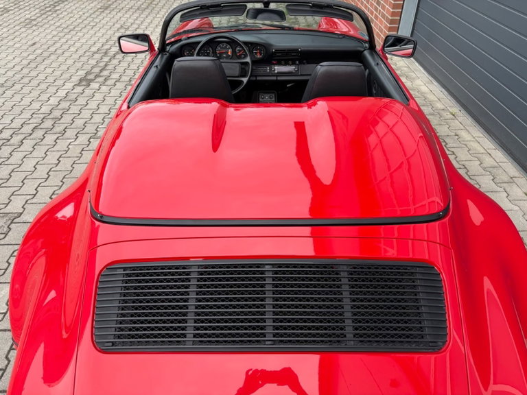 Porsche 911 Carrera 3.2 Speedster