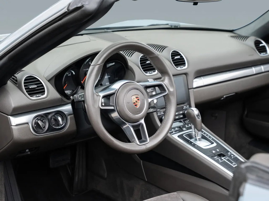 Porsche 718 Boxster